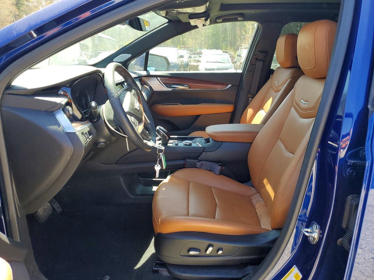 2024 CADILLAC XT5