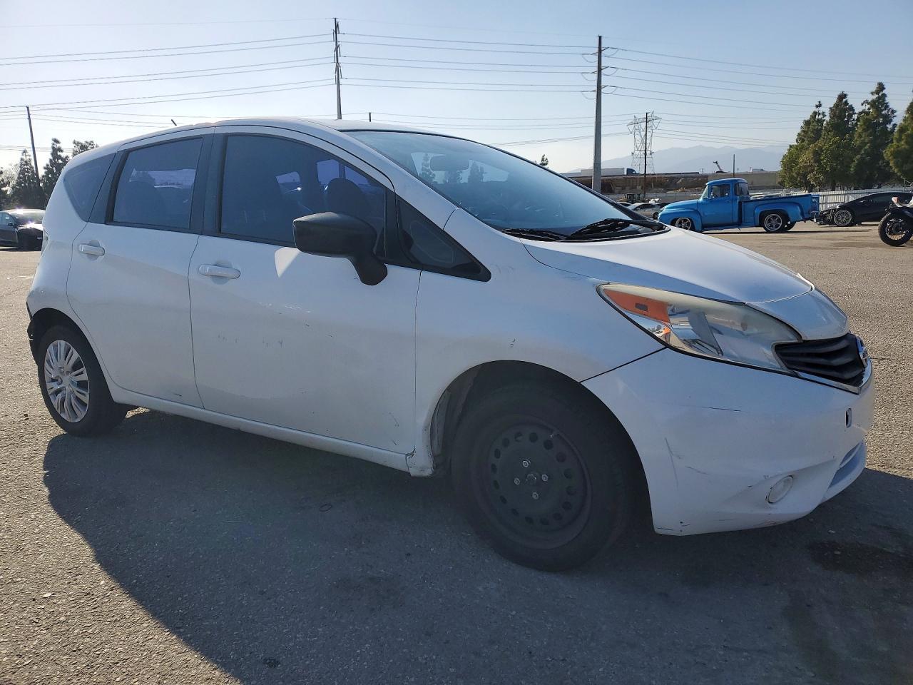 2015 NISSAN Versa Note