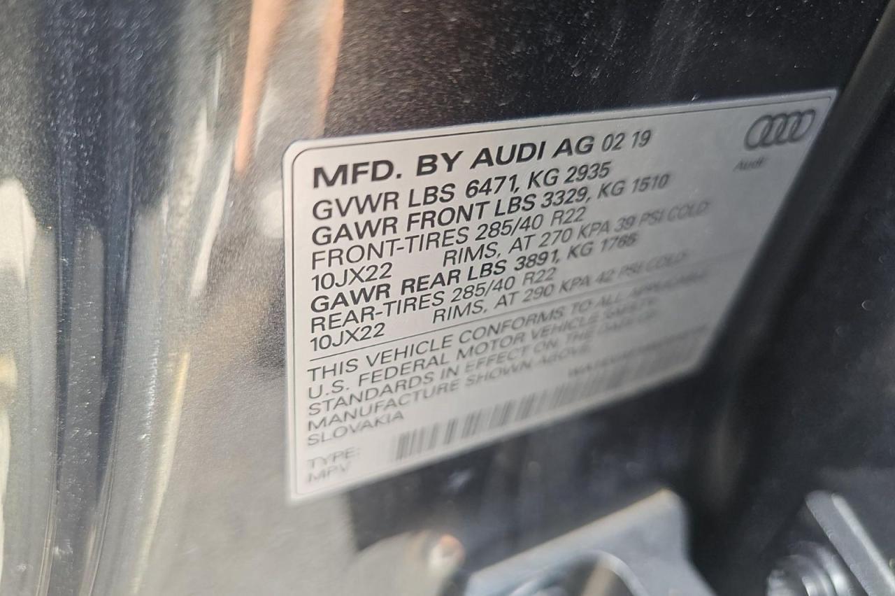 2019 AUDI Q8