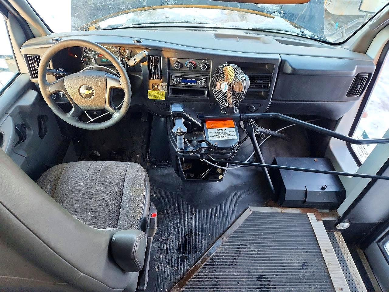 2010 CHEVROLET EXPRESS 2500