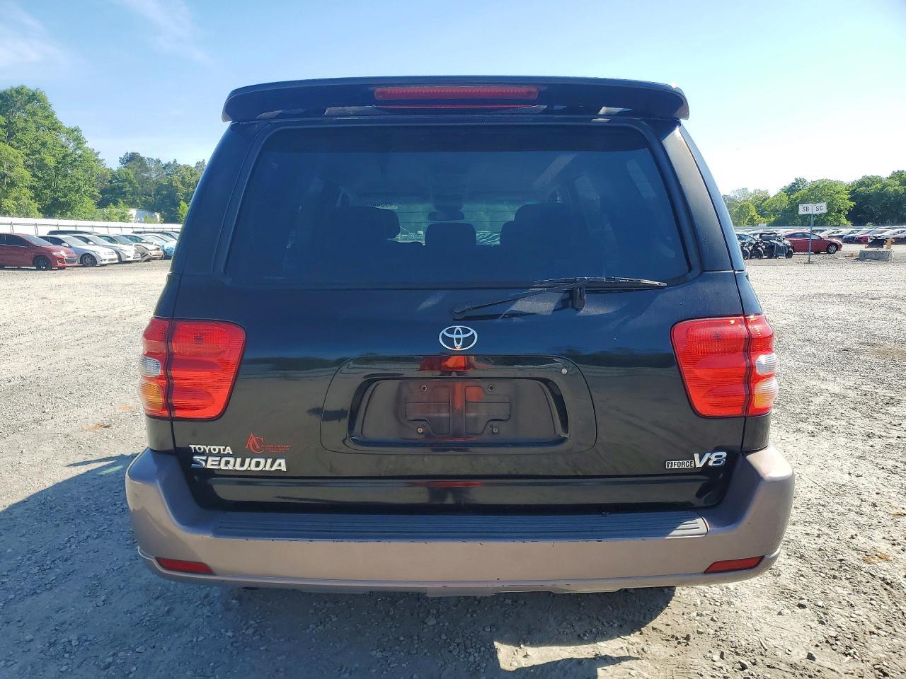 2002 TOYOTA Sequoia
