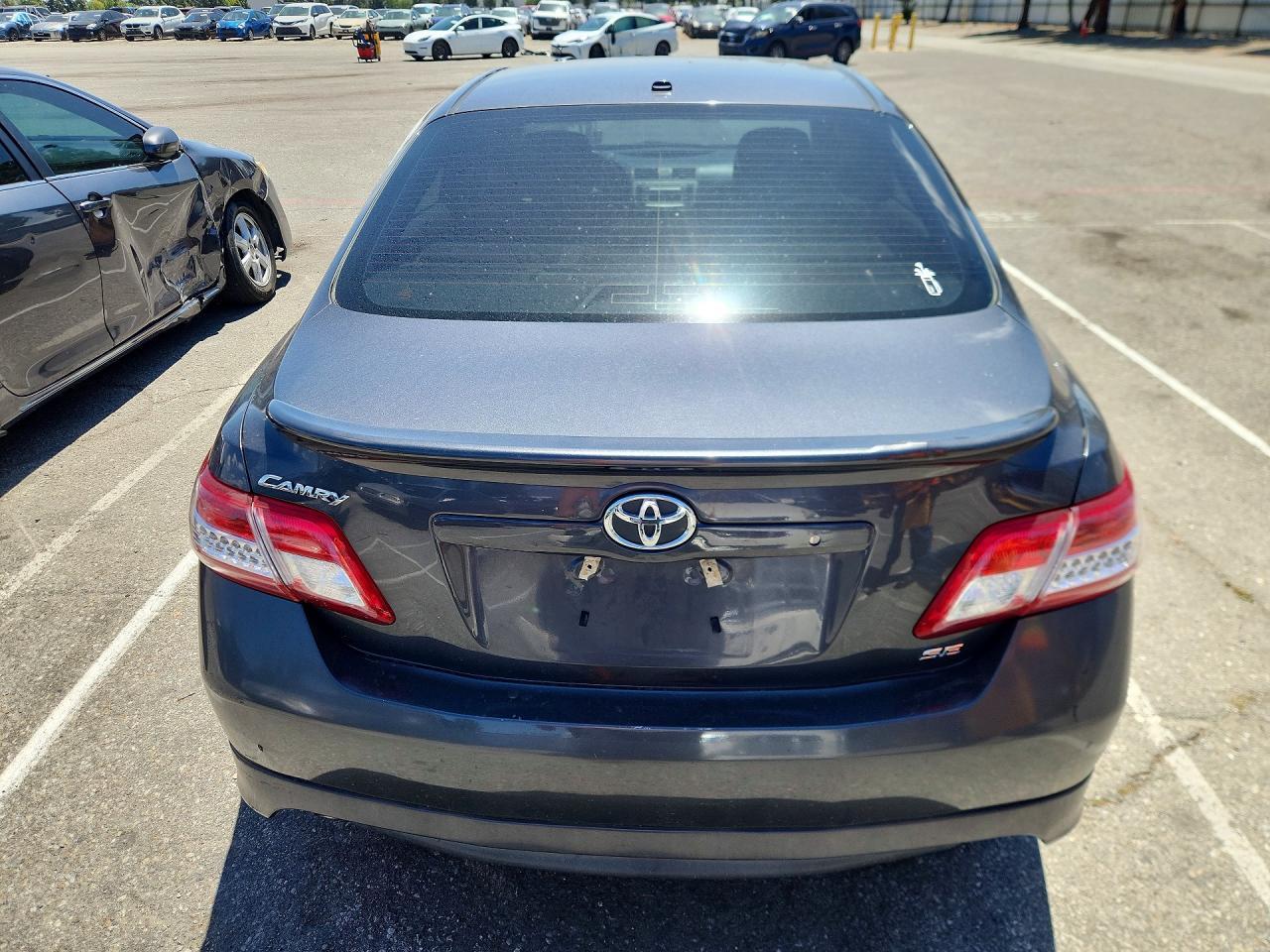 2010 TOYOTA CAMRY
