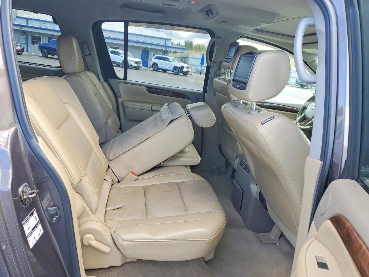 2013 NISSAN Armada