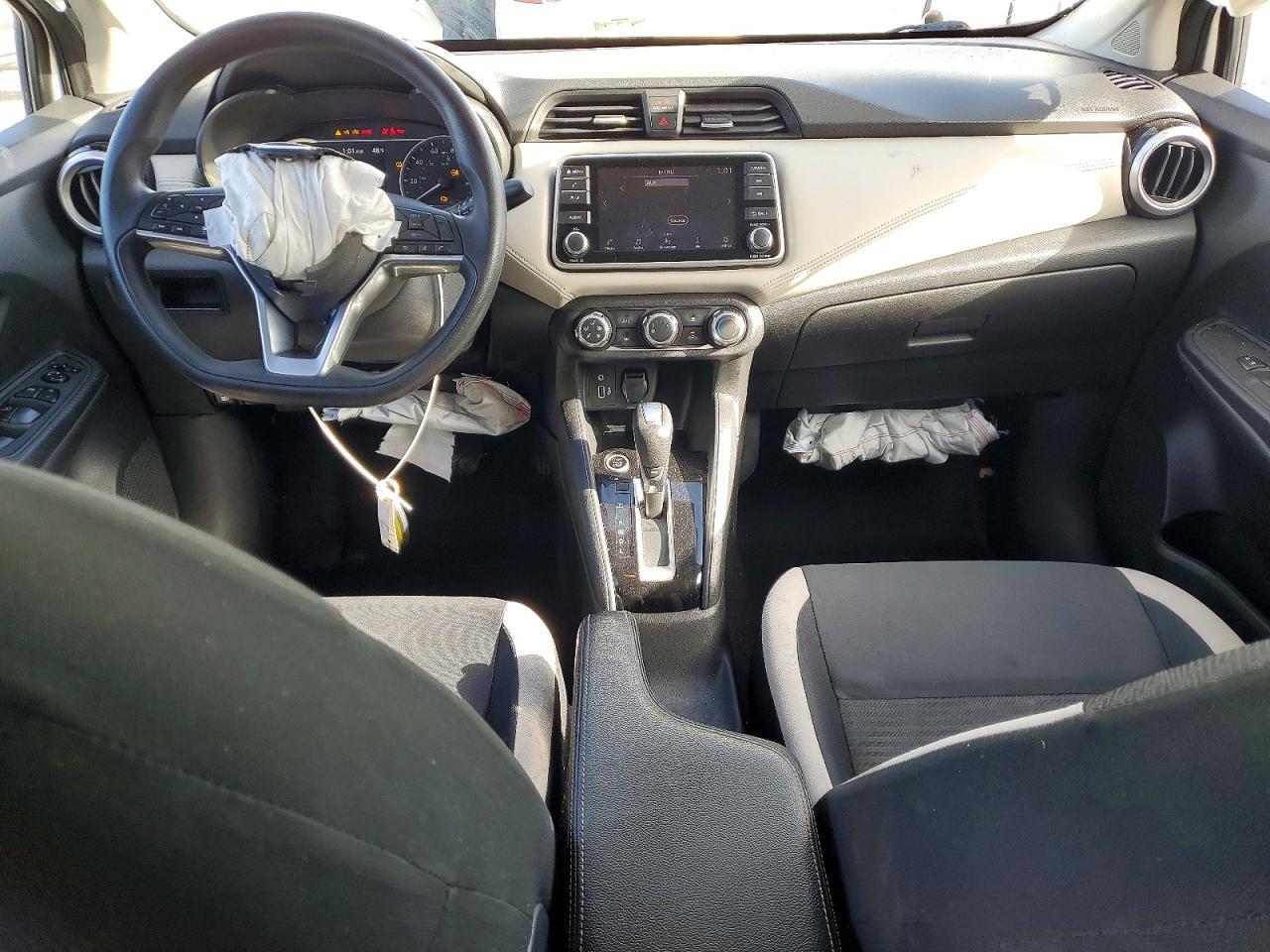 2020 NISSAN VERSA