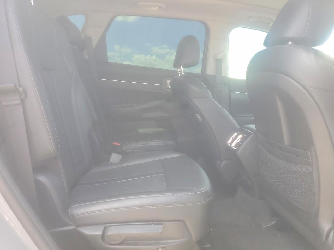 2022 KIA SORENTO