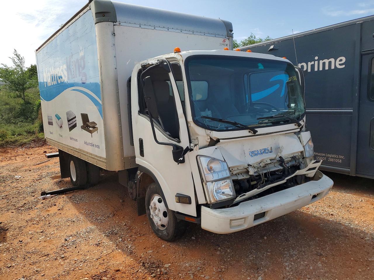 2017 ISUZU NPR