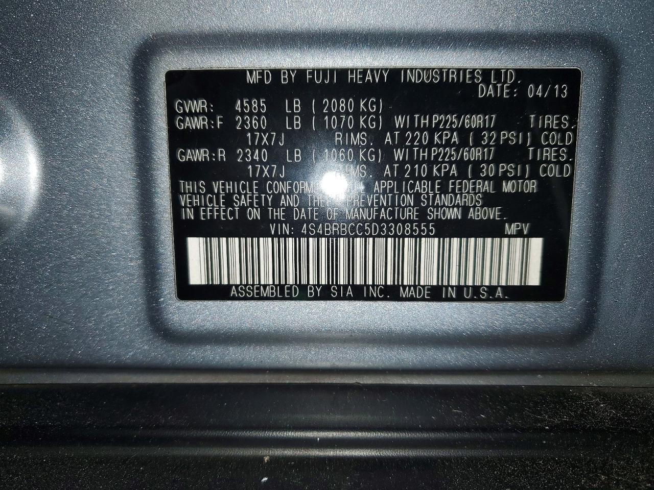 2013 SUBARU Outback