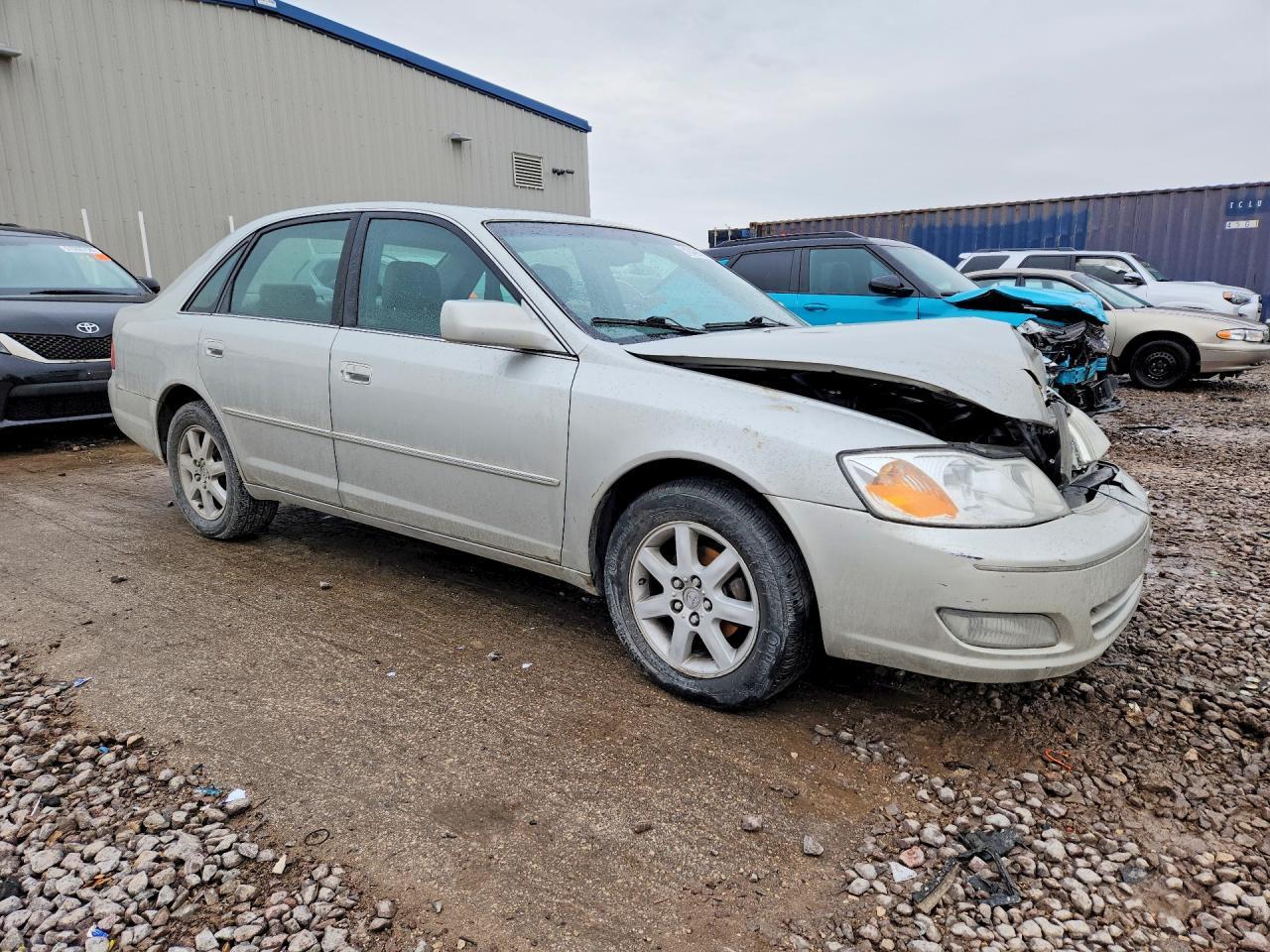 2002 TOYOTA Avalon