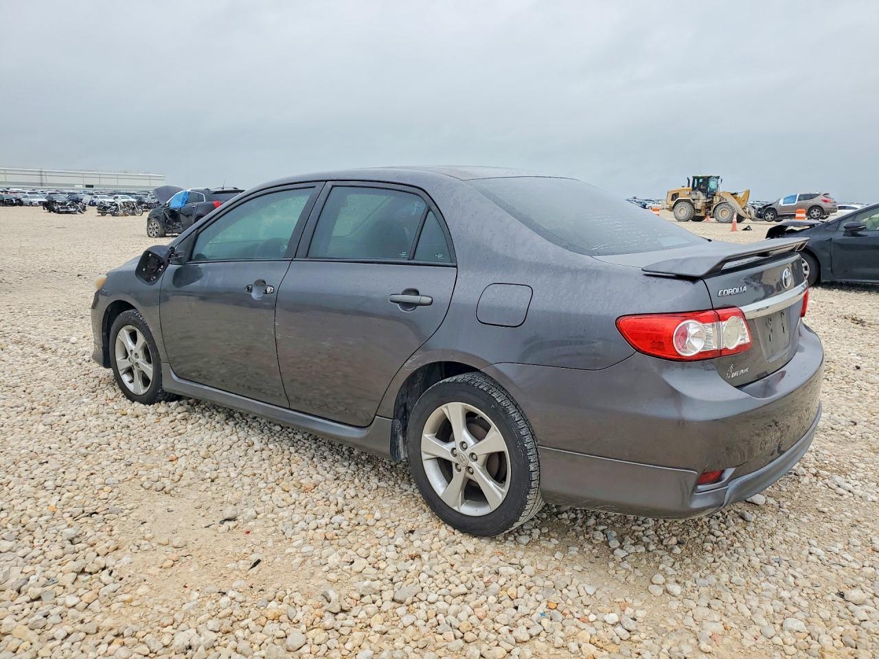 2013 TOYOTA COROLLA