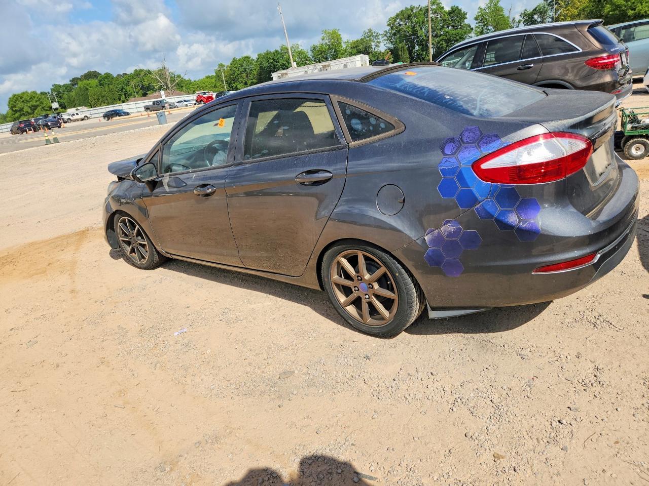 2016 FORD Fiesta