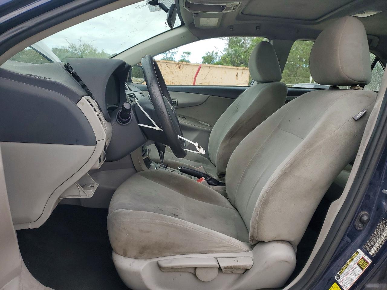 2013 TOYOTA COROLLA