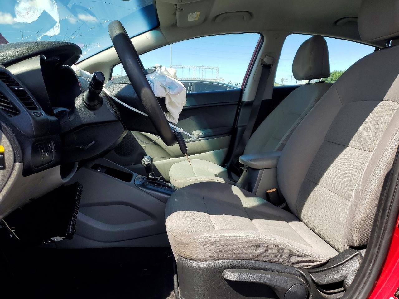 2015 KIA FORTE