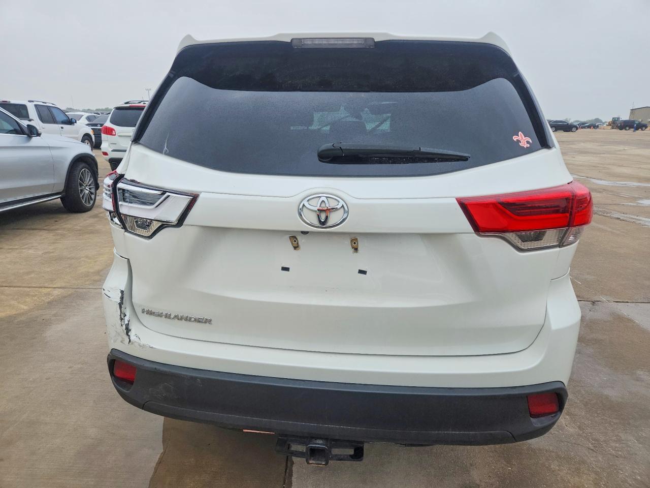 2019 TOYOTA HIGHLANDER
