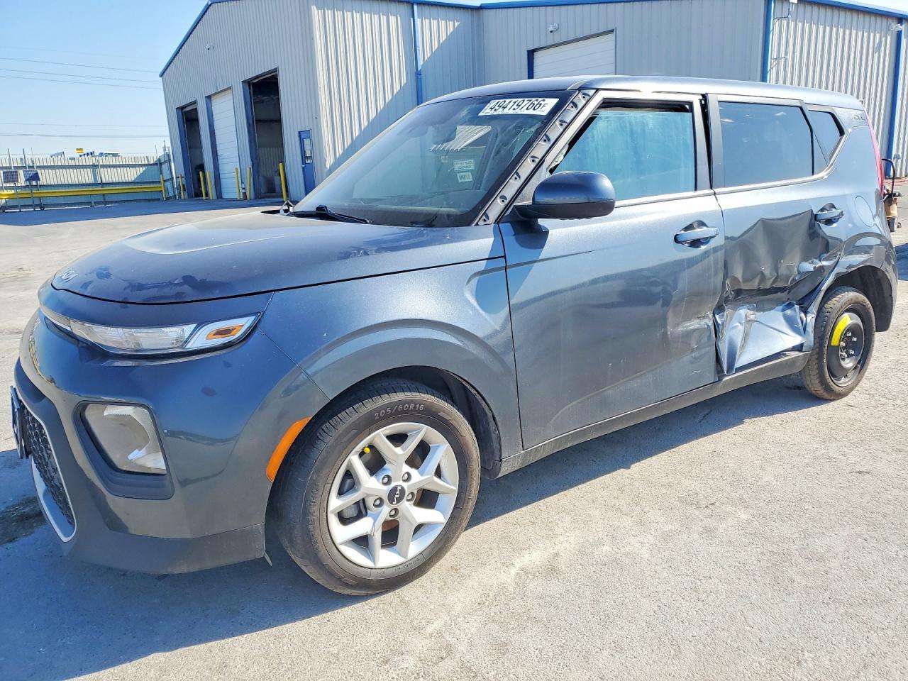 2022 KIA SOUL