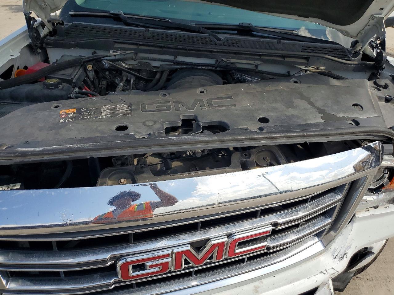 2015 GMC Sierra