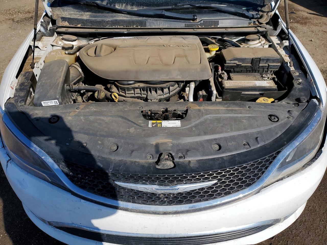 2015 CHRYSLER 200