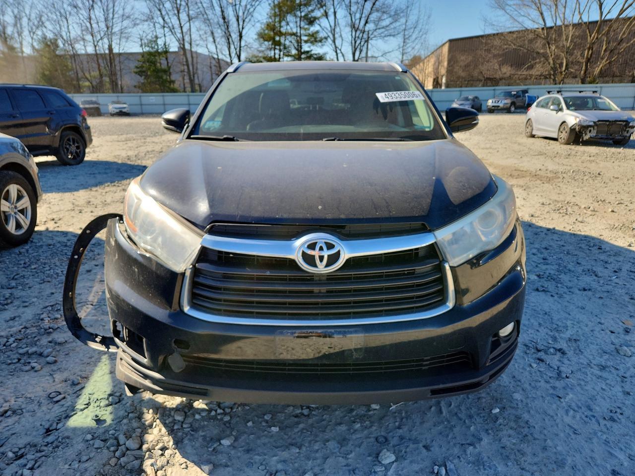 2015 TOYOTA HIGHLANDER