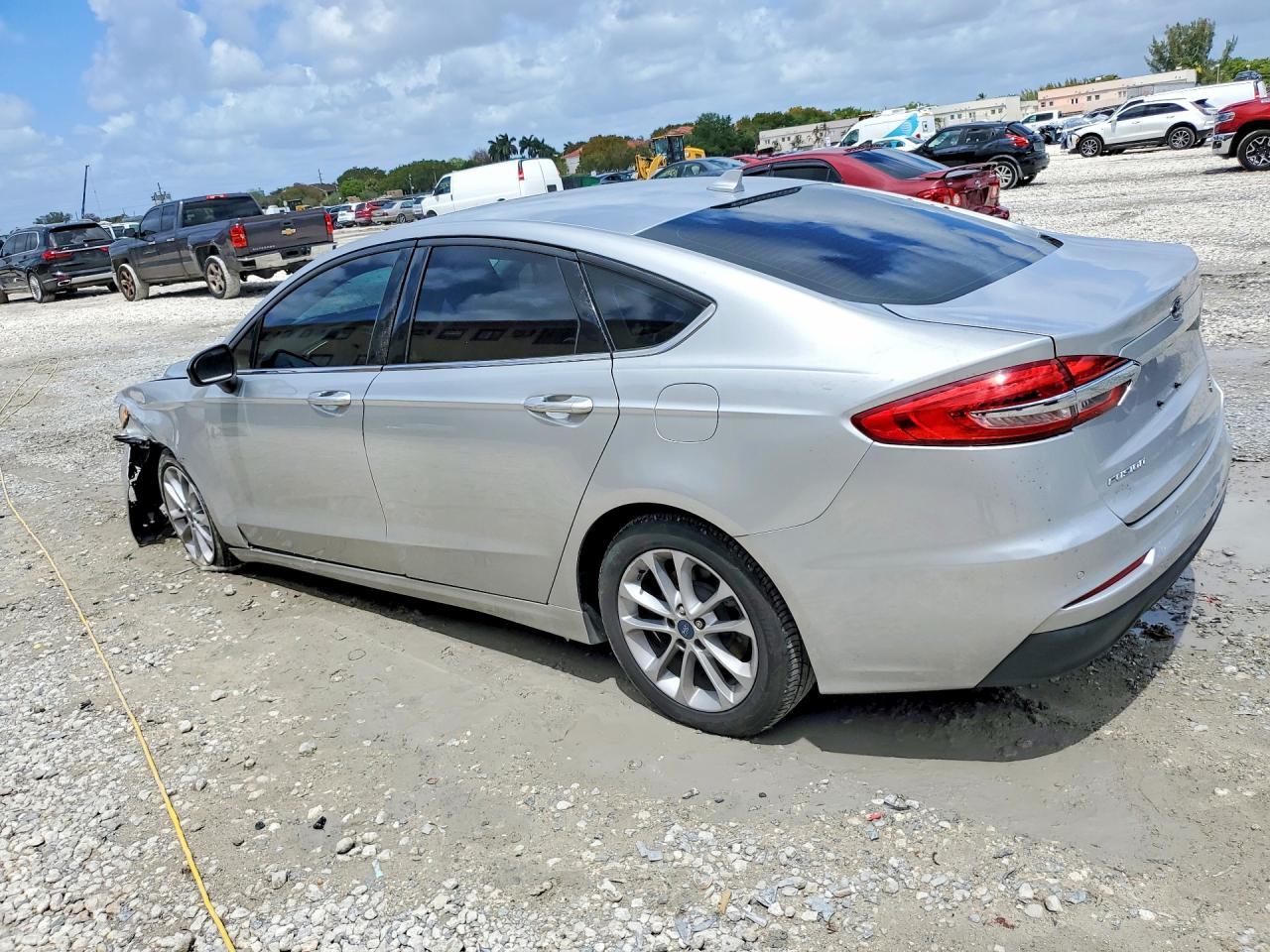 2019 FORD FUSION