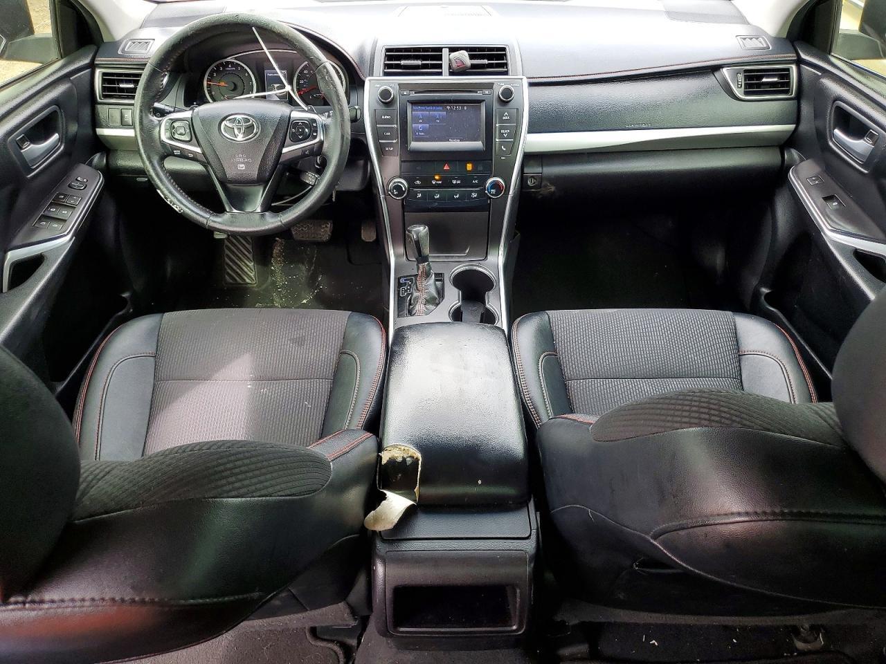 2017 TOYOTA CAMRY