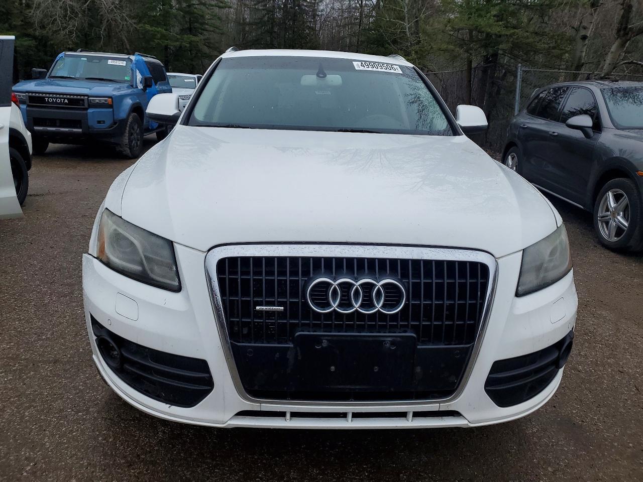 2010 AUDI Q5