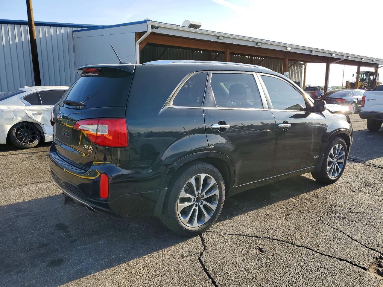 2014 KIA SORENTO