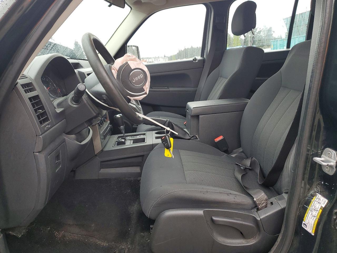 2011 JEEP Liberty