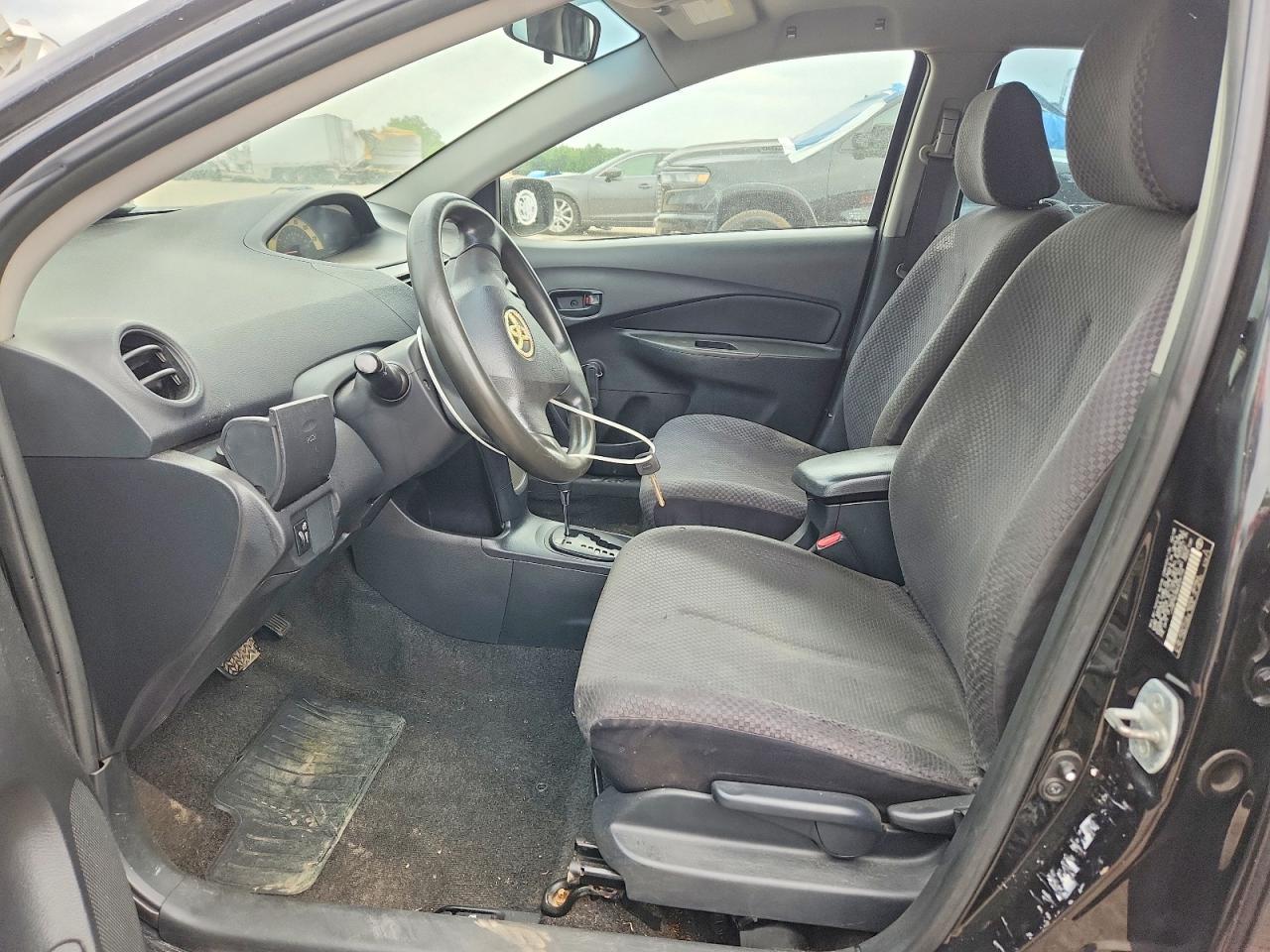2008 TOYOTA YARIS