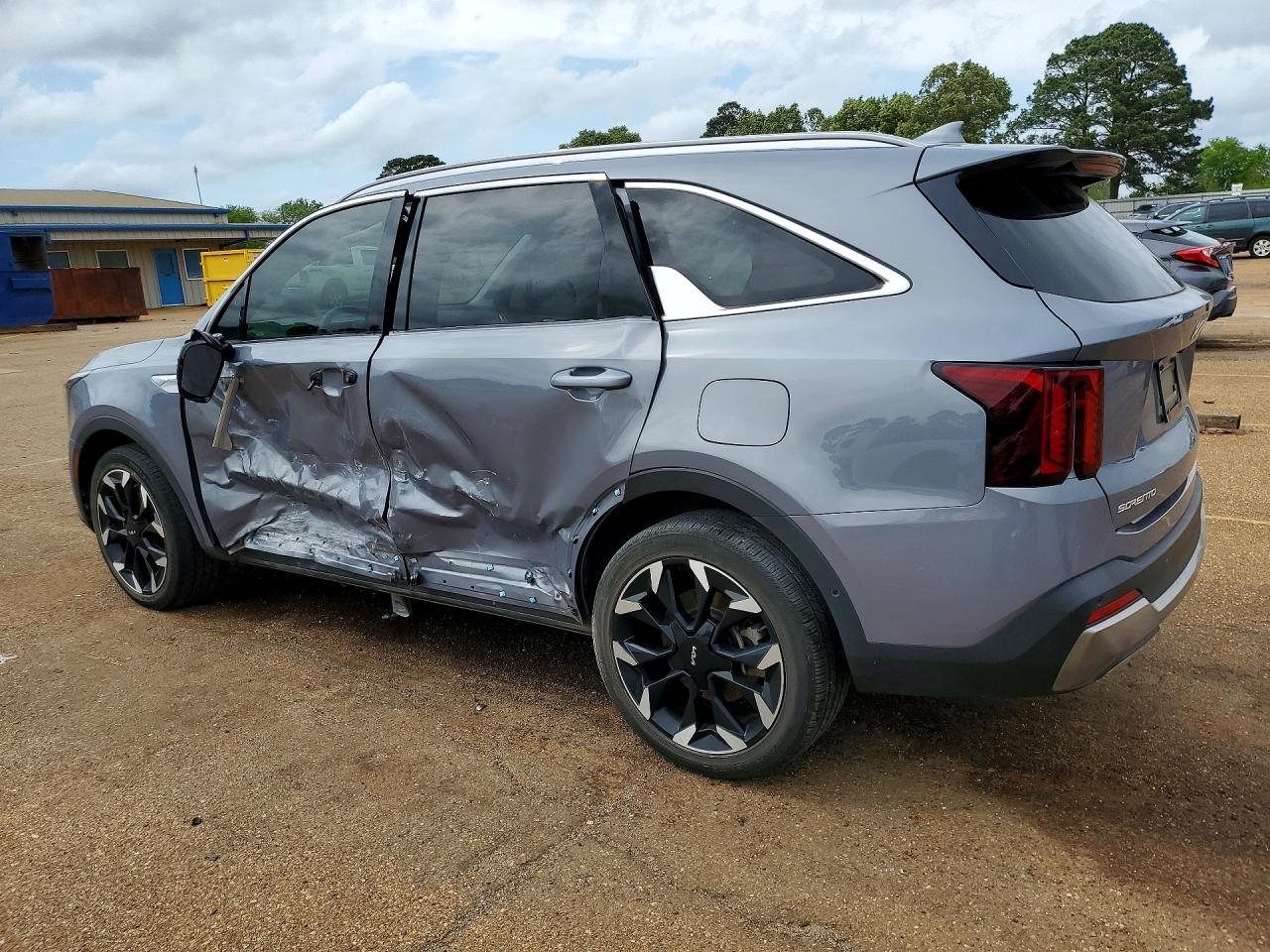2024 KIA SORENTO