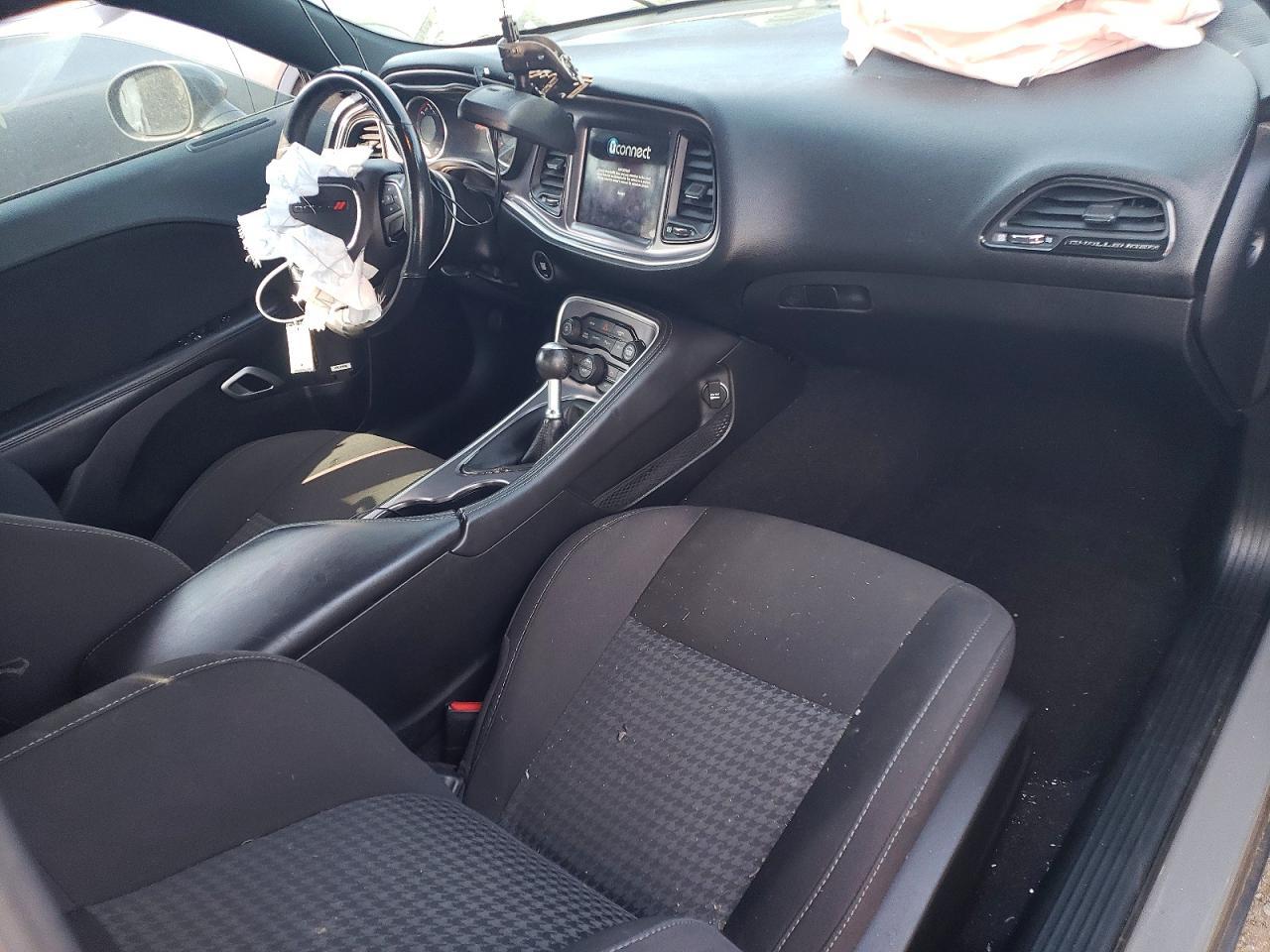 2019 DODGE Challenger
