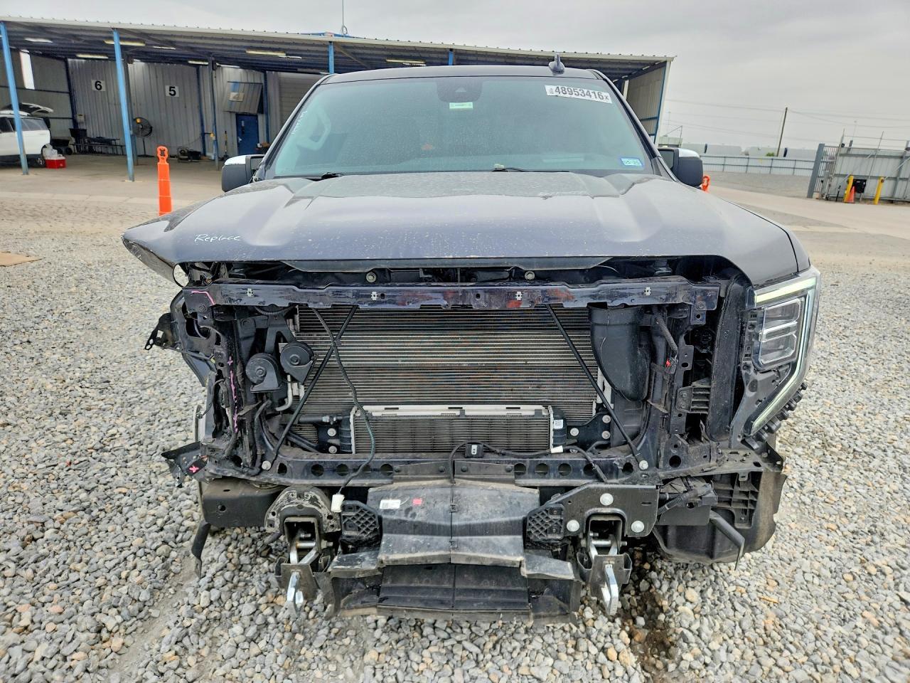 2023 GMC Sierra