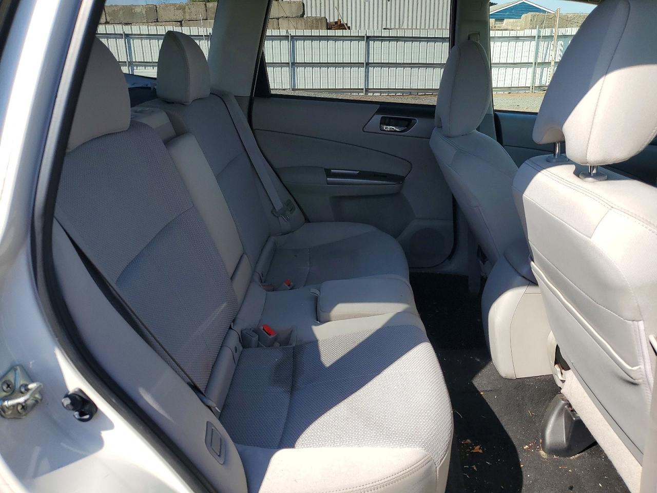 2013 SUBARU FORESTER
