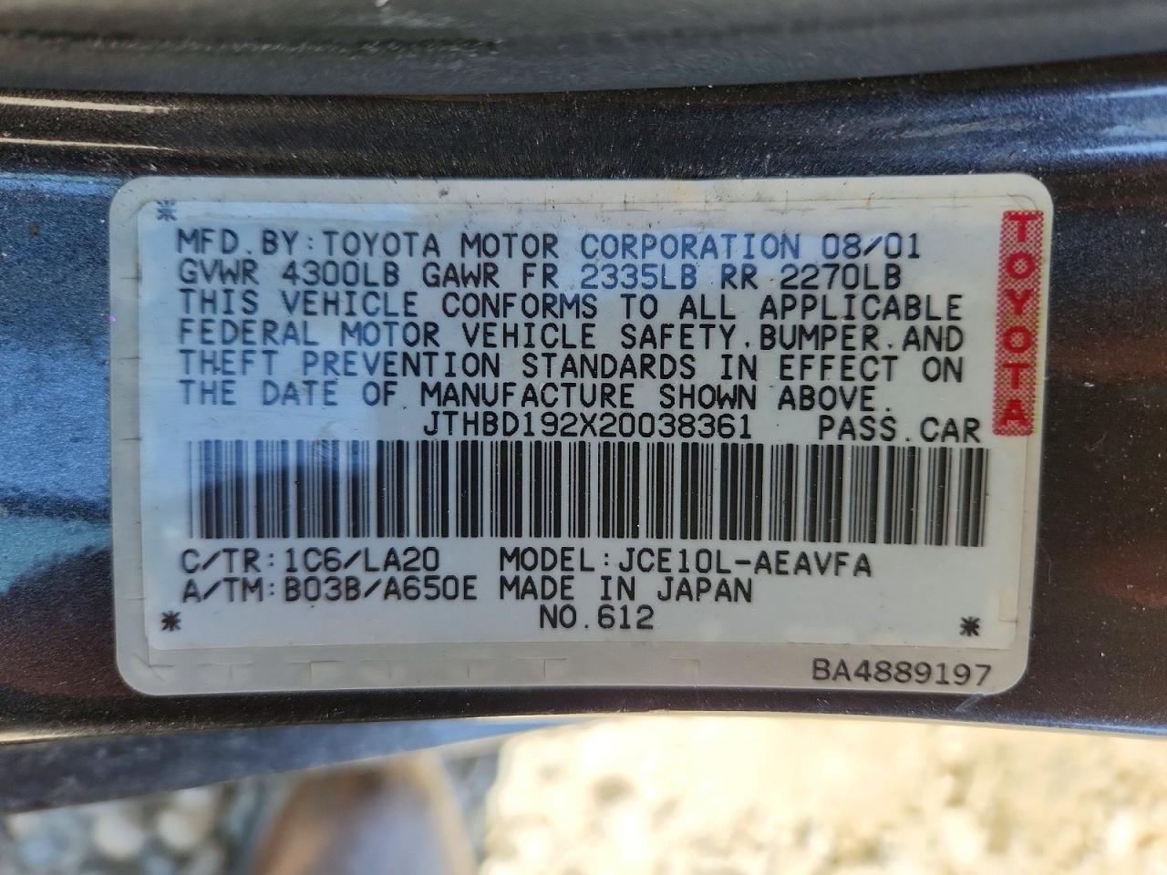 2002 LEXUS IS 300