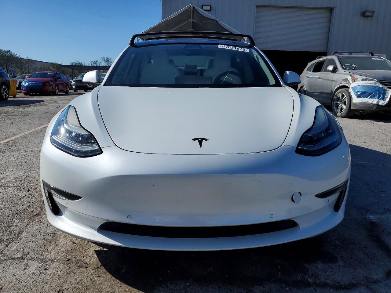 2019 TESLA MODEL 3