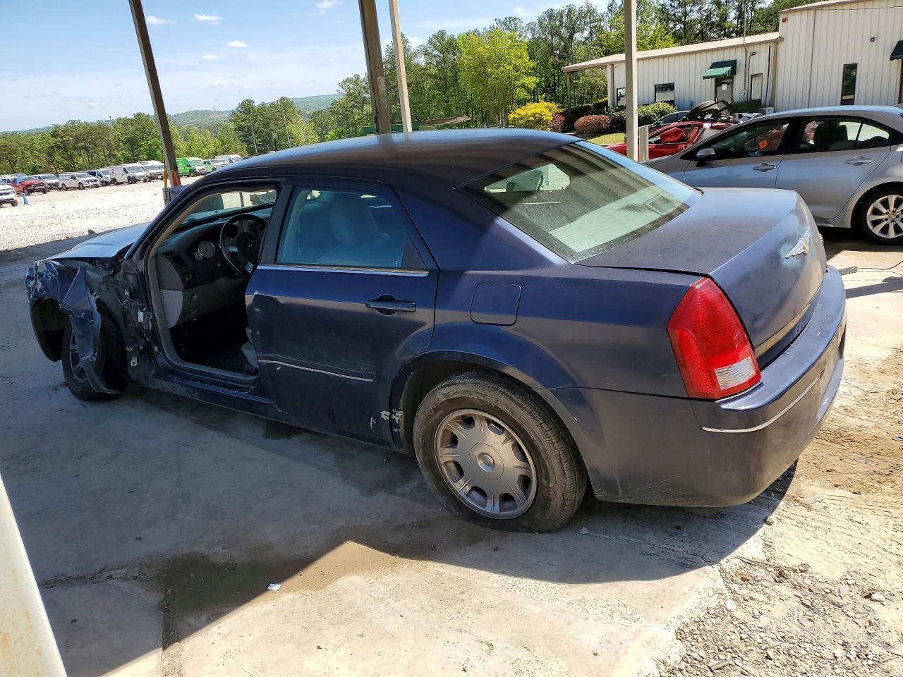 2005 CHRYSLER 300
