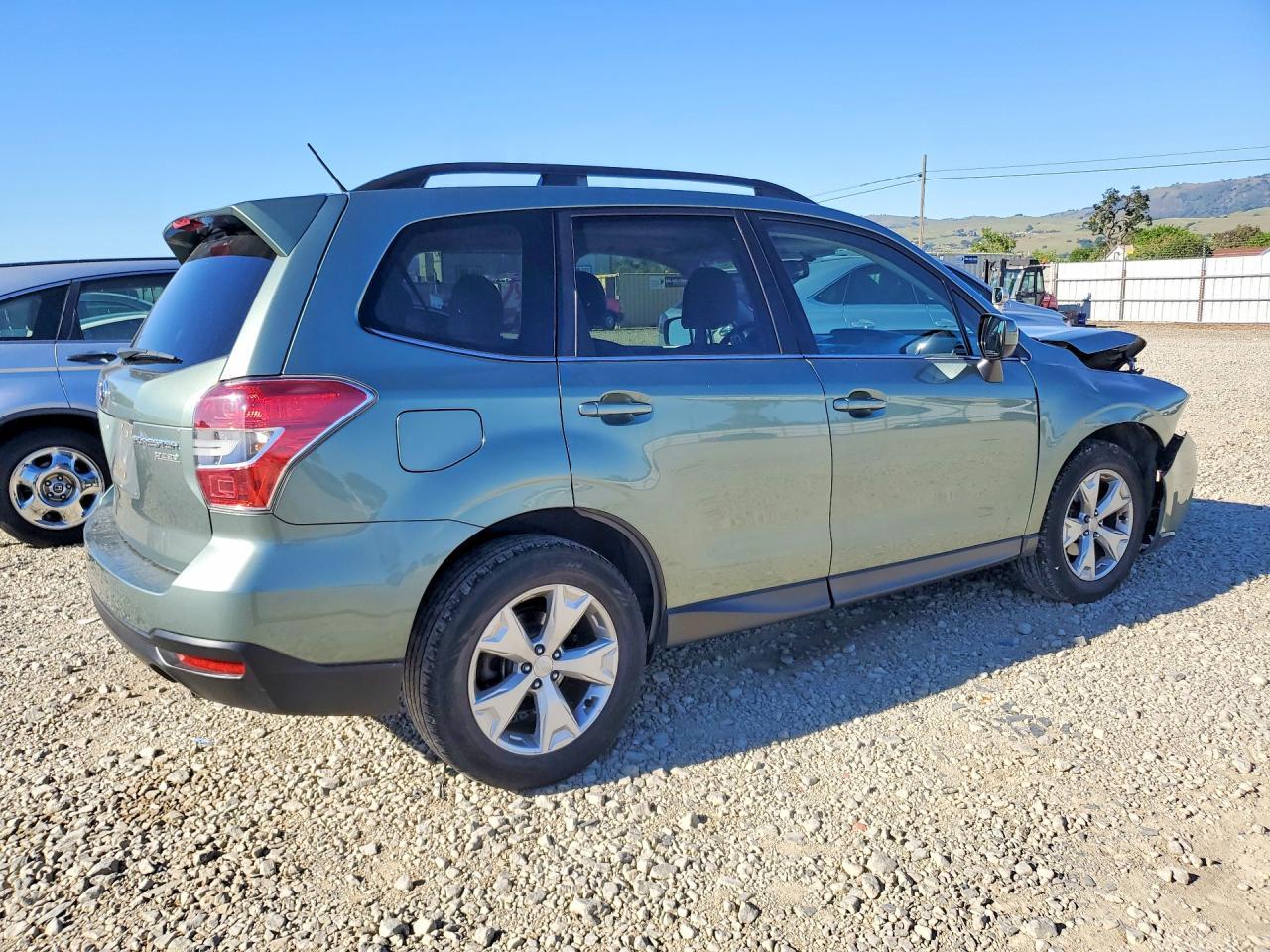 2015 SUBARU FORESTER
