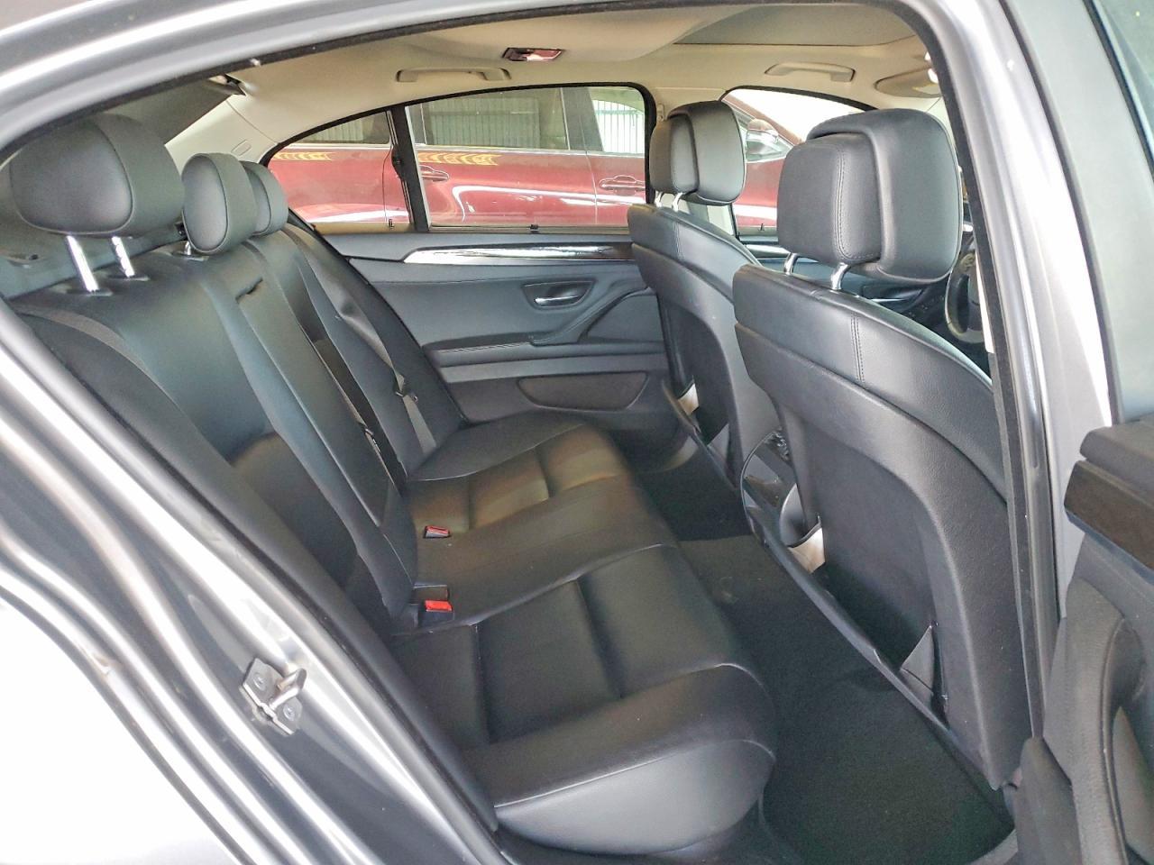 2011 BMW 5 series