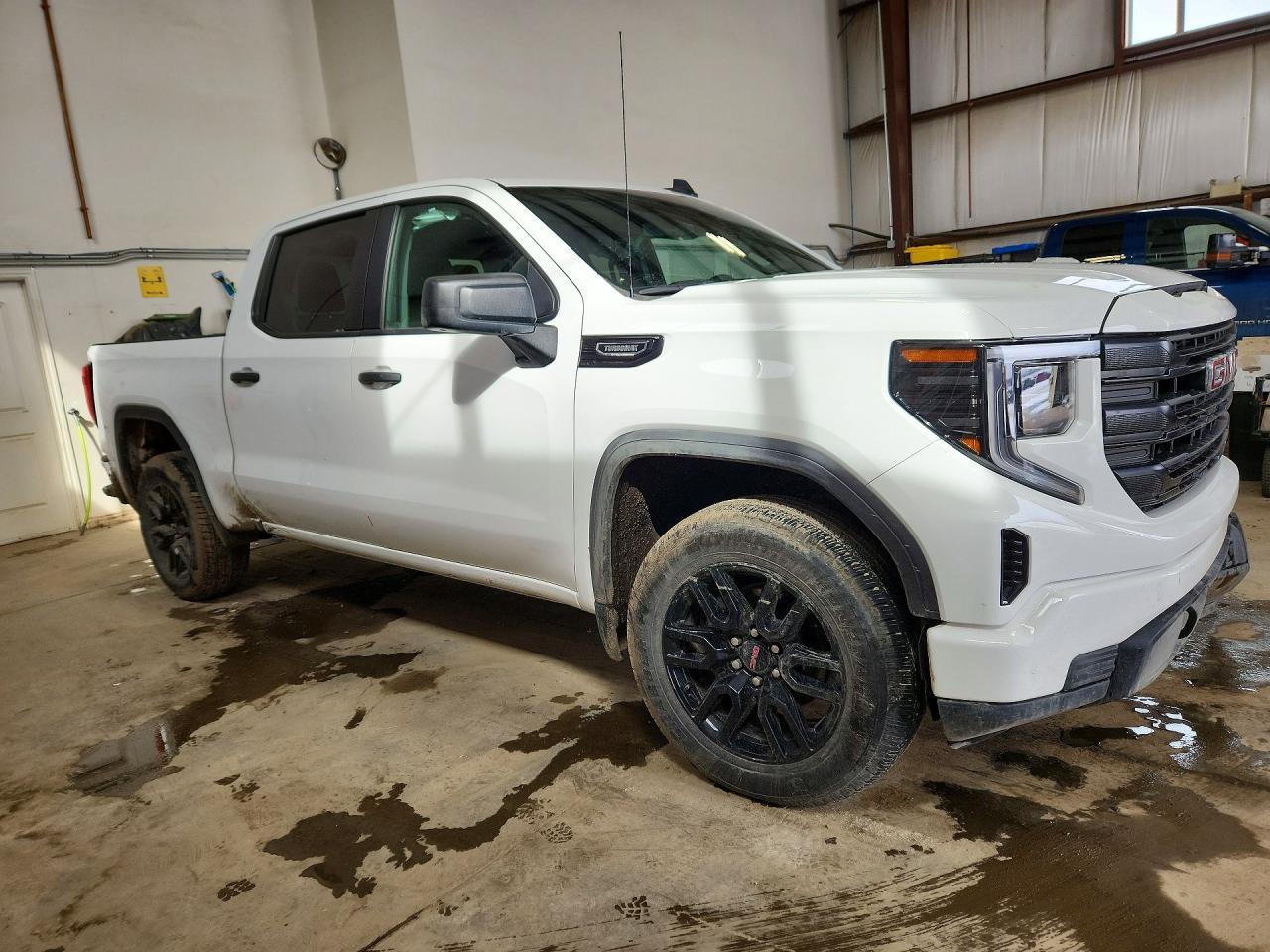 2024 GMC Sierra