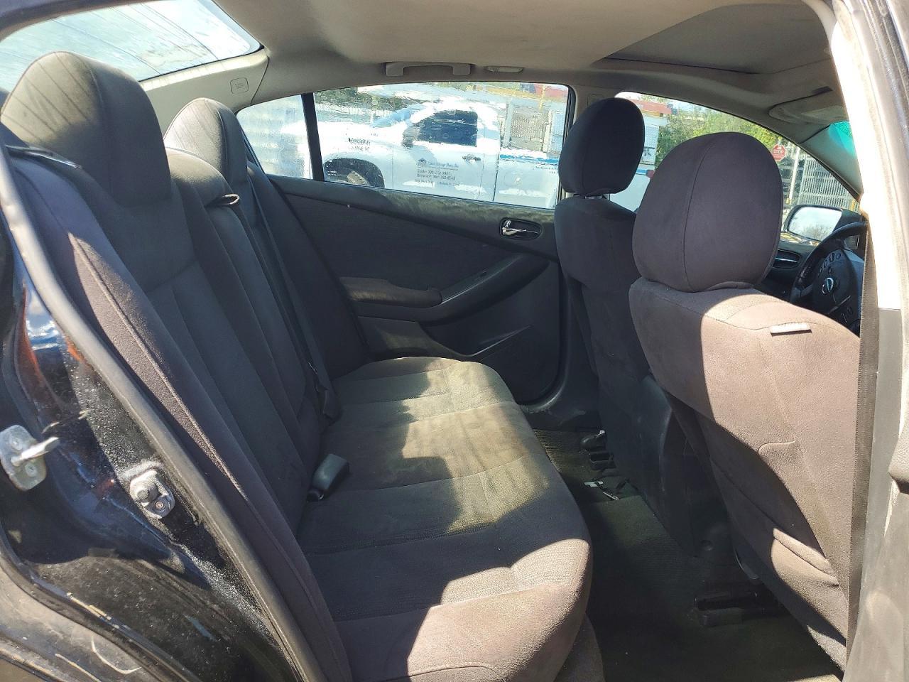2012 NISSAN ALTIMA