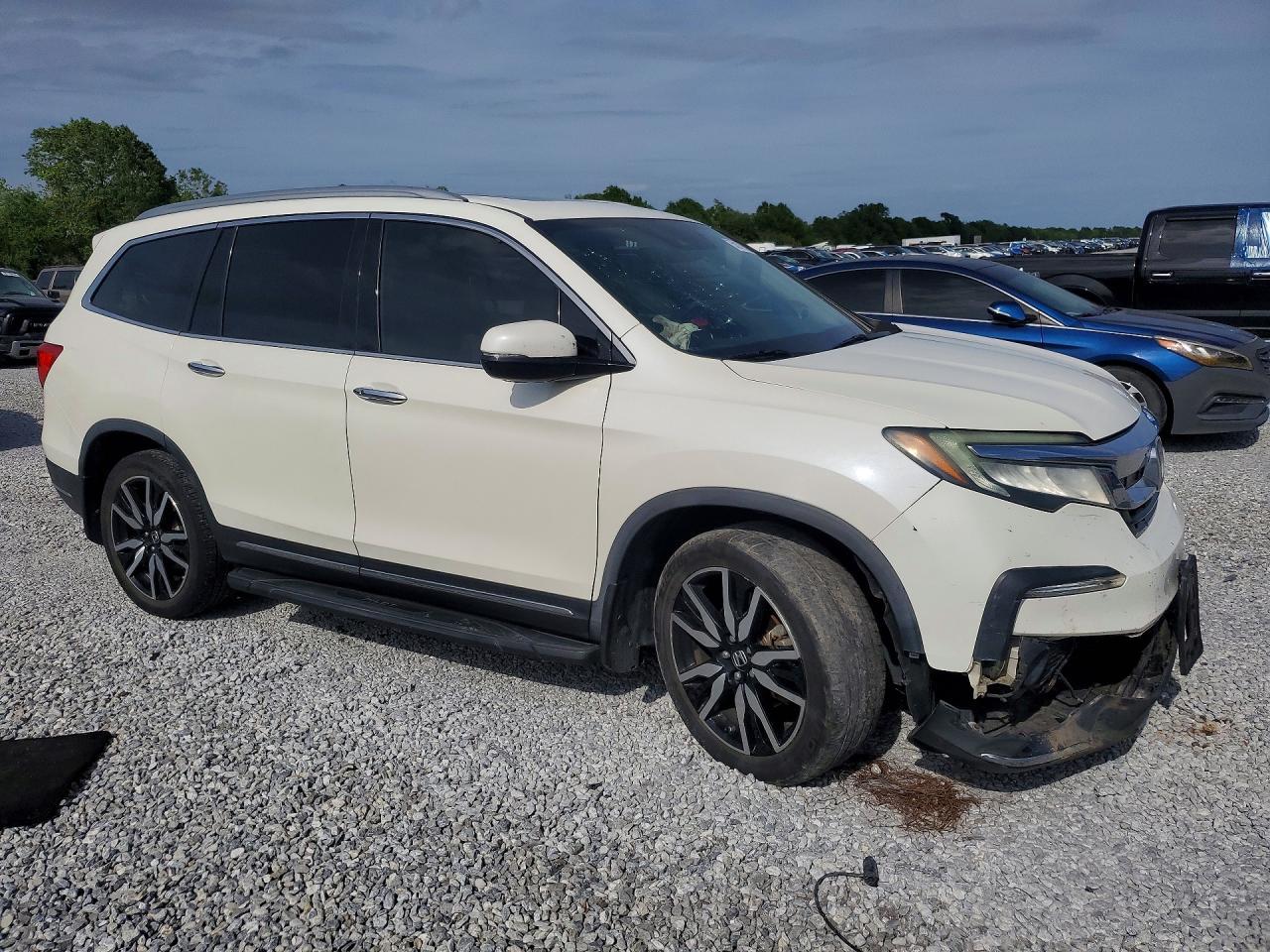 2019 HONDA PILOT