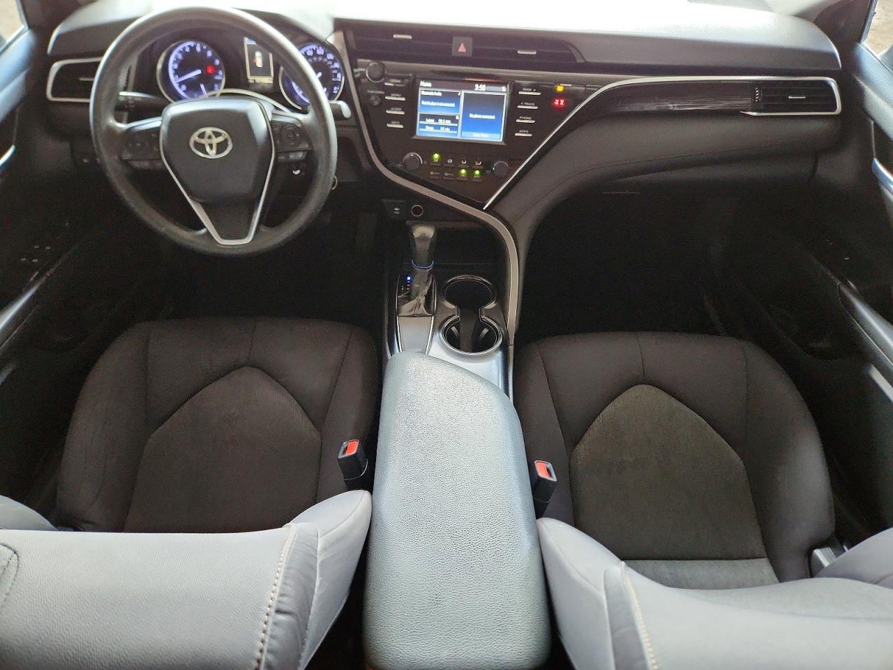 2018 TOYOTA CAMRY