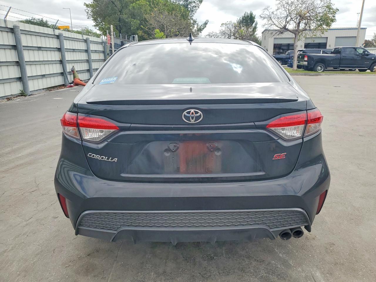 2020 TOYOTA COROLLA