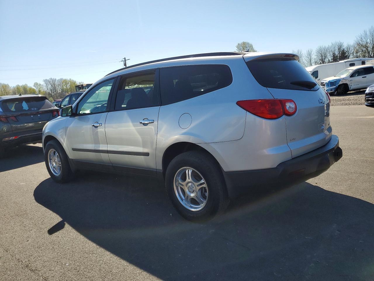2011 CHEVROLET TRAVERSE