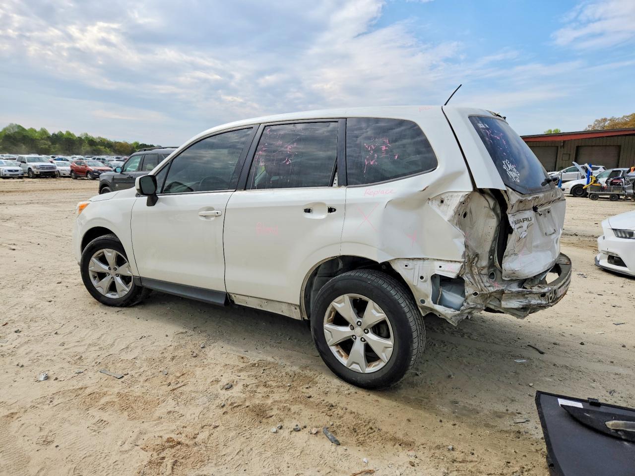 2015 SUBARU FORESTER