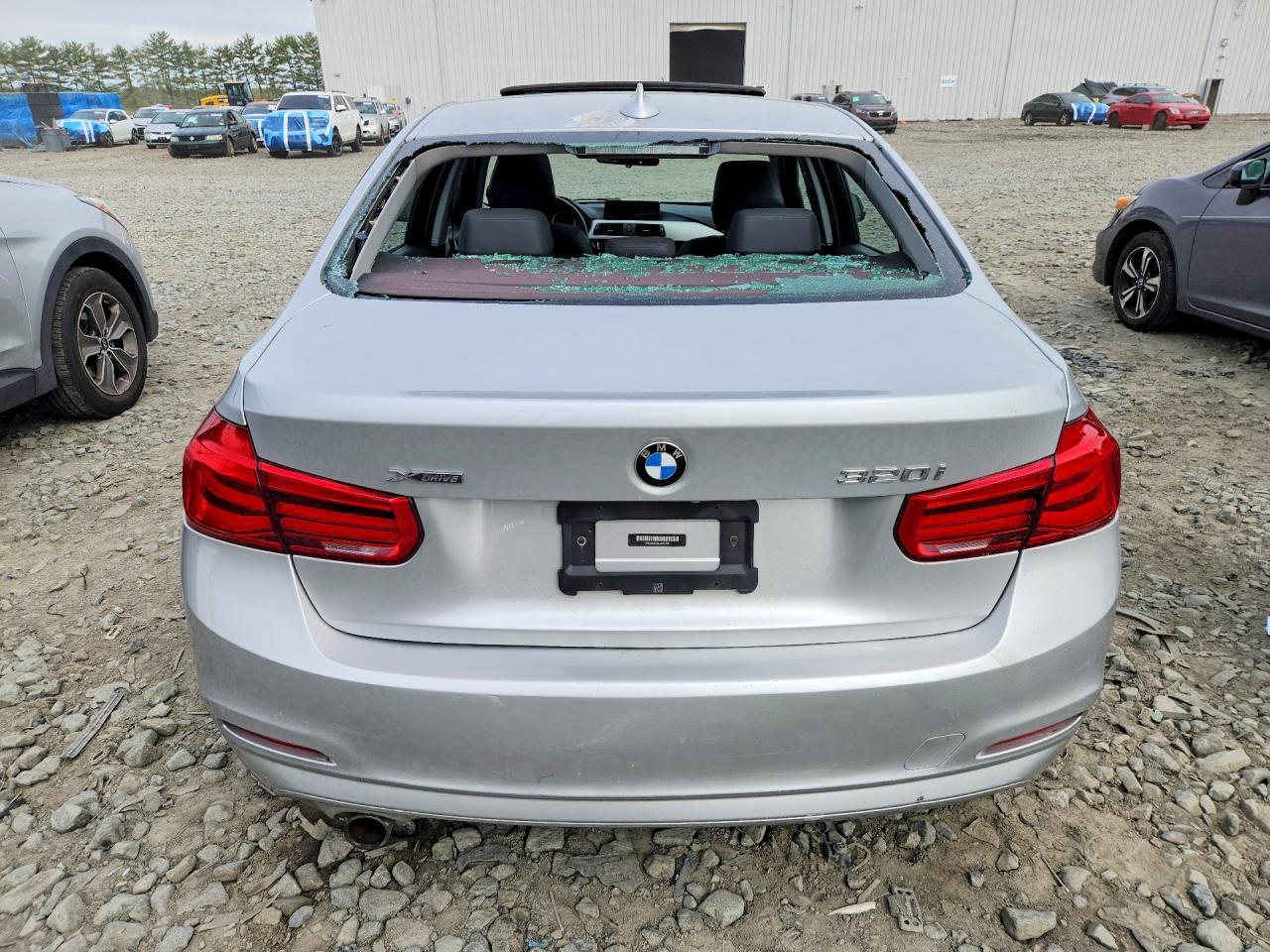 2018 BMW 3 SERIES