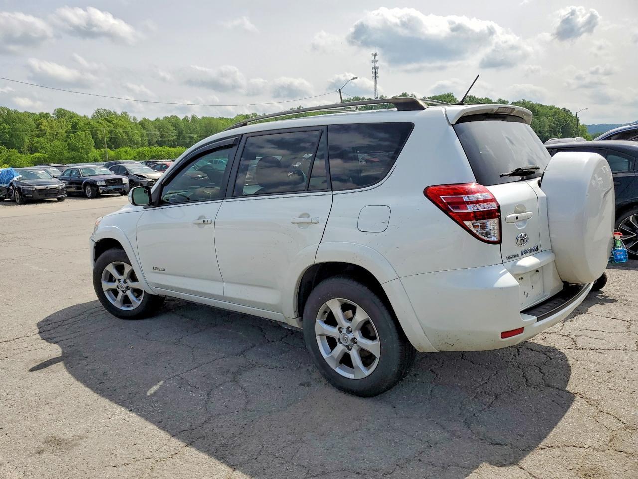 2009 TOYOTA RAV4