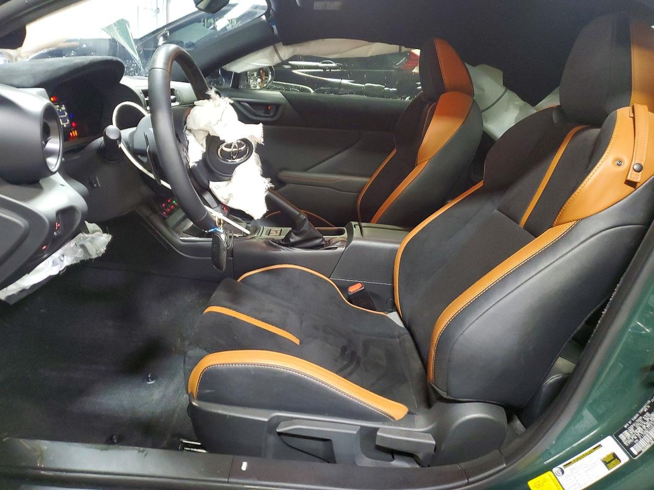 2025 TOYOTA GR 86