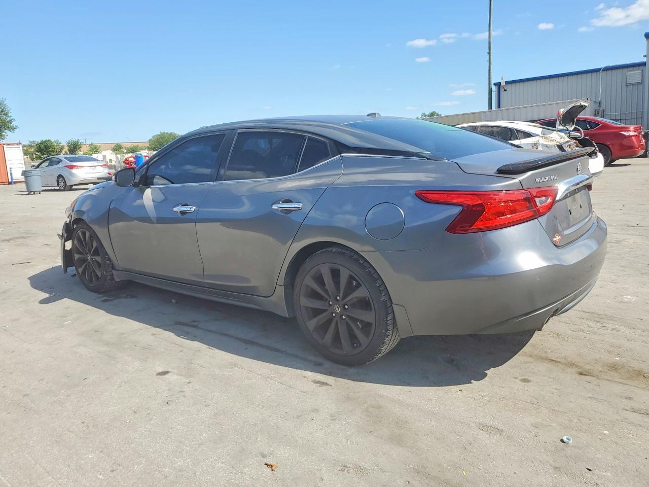 2016 NISSAN Maxima