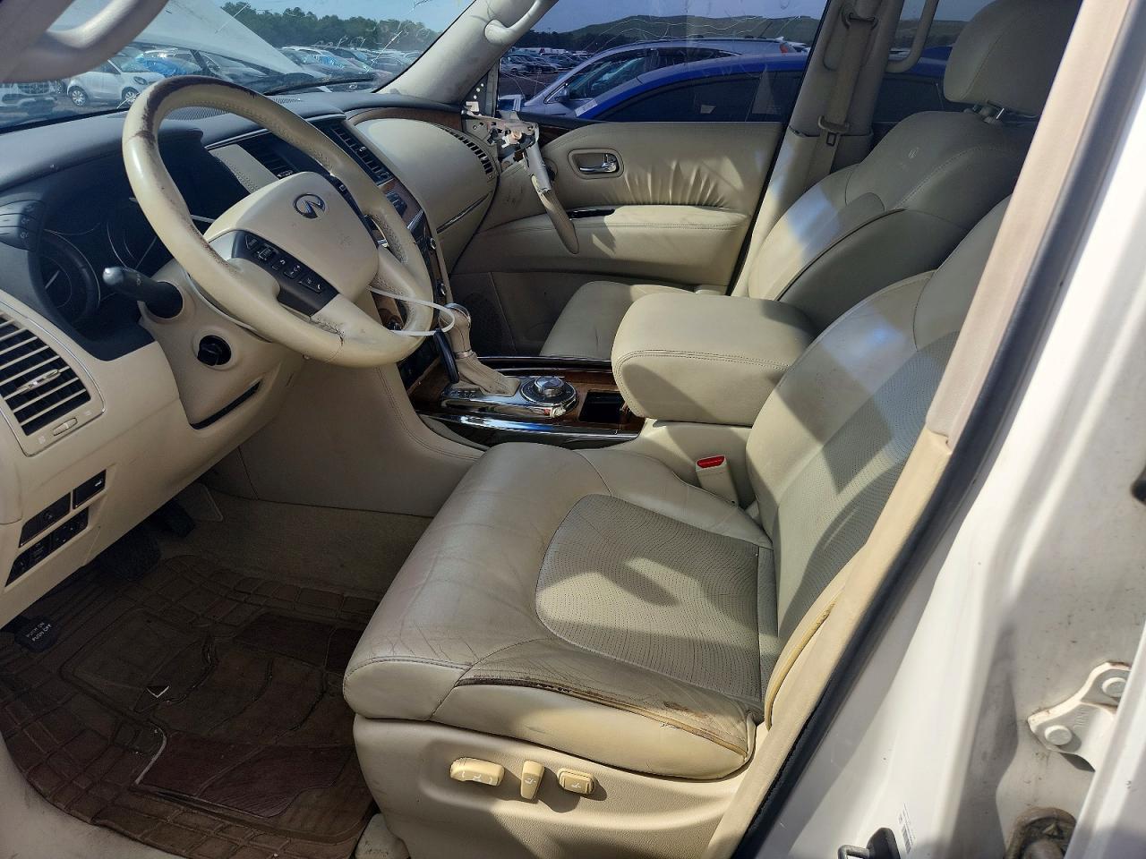 2011 INFINITI QX56