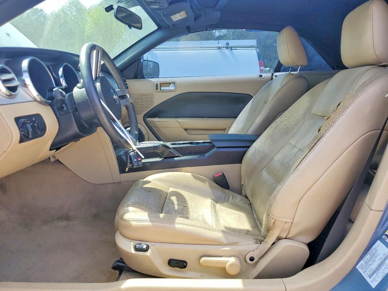 2006 FORD MUSTANG