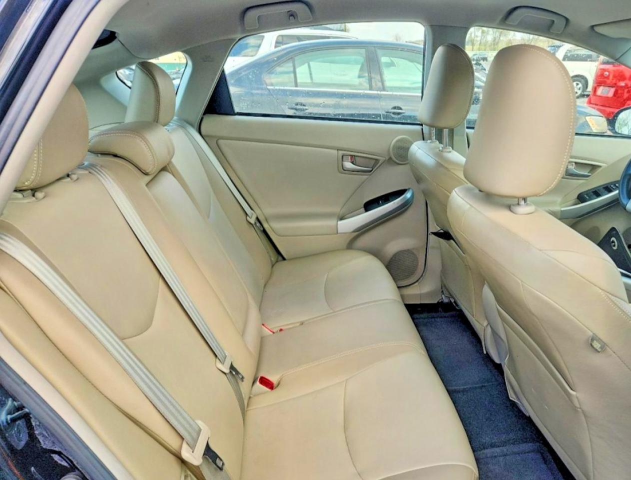 2014 TOYOTA PRIUS